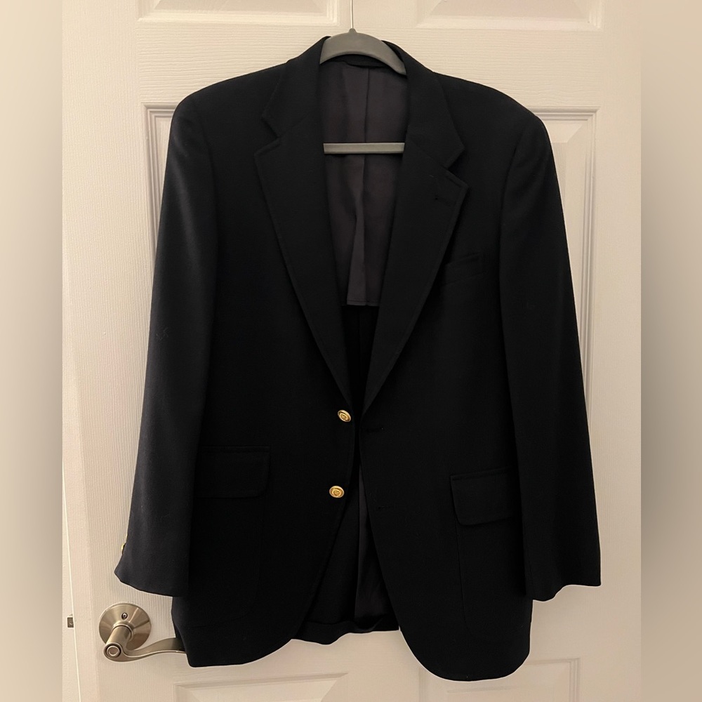 Gaede’s Wheaton navy blazer with gold buttons